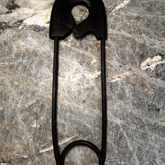 Pottery Barn RARE! rustic oversized (approx 32”) wood safety-pin wall decor - Picture 4 of 5